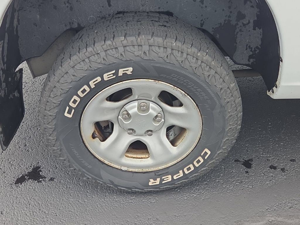 Used 2012 RAM 1500 Tradesman RWD image 11