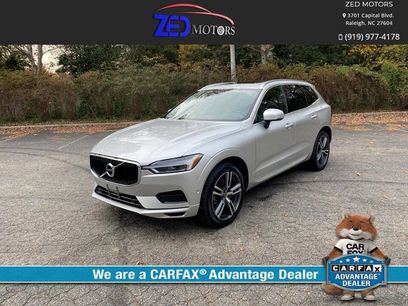 Used 2018 Volvo XC60 T5 Momentum w/ Vision Package
