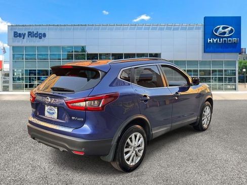 Used 2020 Nissan Rogue Sport SV w/ All-Weather Package AWD/4WD image 4