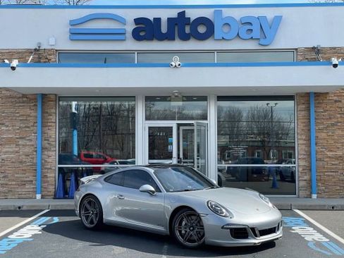 Used 2015 Porsche 911 Carrera 4 GTS image 8