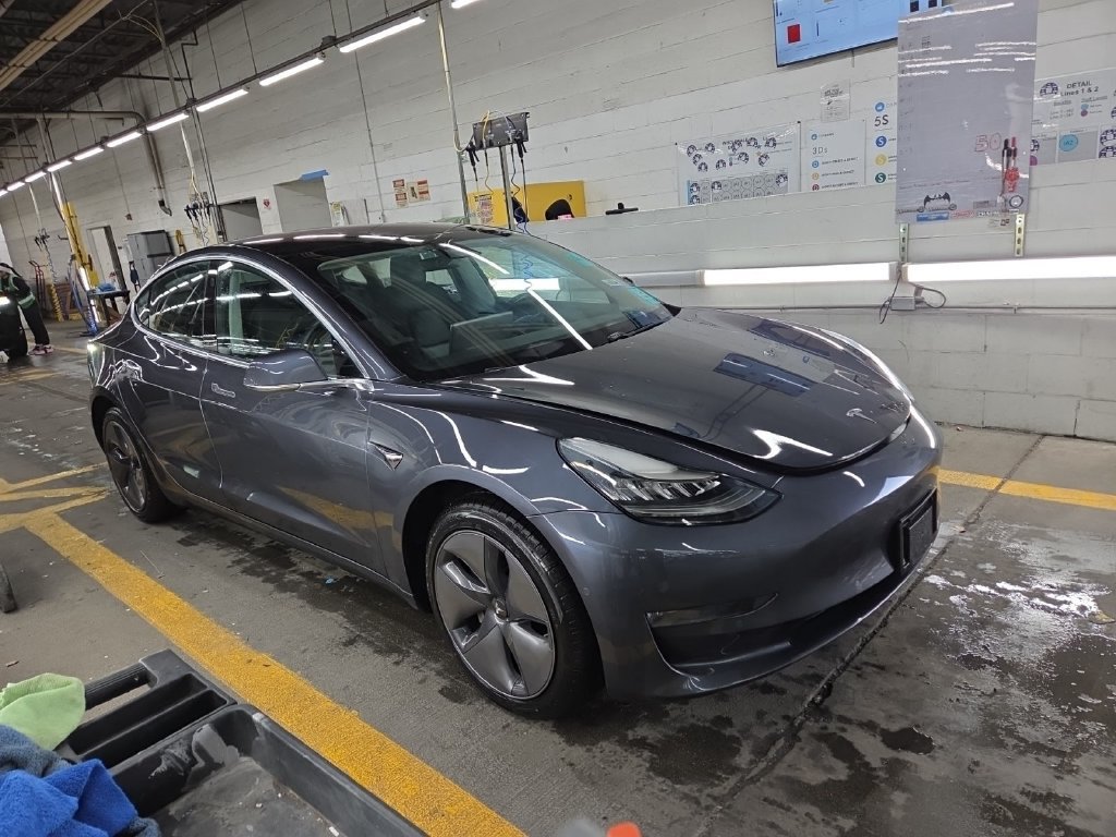Used 2018 Tesla Model 3 Long Range AWD/4WD image 3