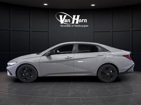 New 2026 Hyundai Elantra SEL Sport image 12