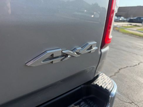 Used 2021 RAM 1500 Big Horn AWD/4WD image 17