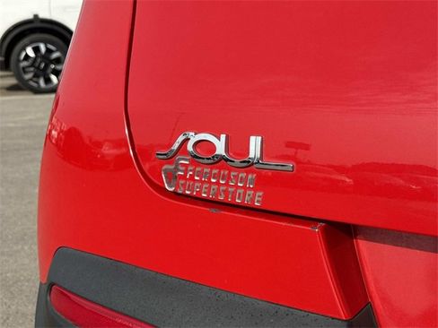 Used 2020 Kia Soul LX image 5