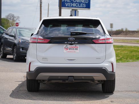 Used 2022 Ford Edge SEL w/ Convenience Package AWD/4WD image 4