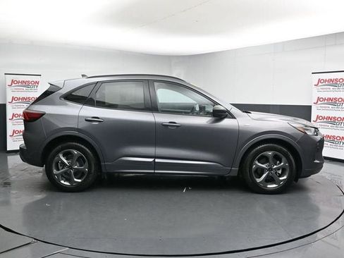 Used 2024 Ford Escape ST-Line FWD image 12