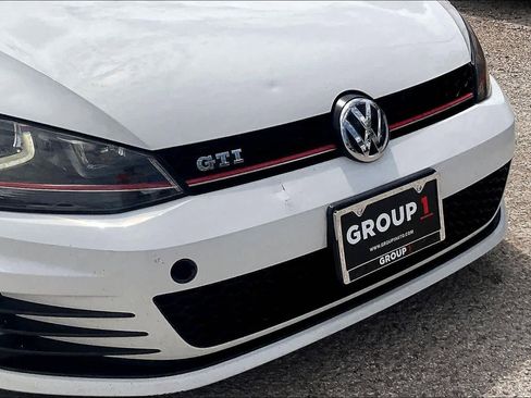 Used 2016 Volkswagen GTI SE w/ Lighting Package (SEL) image 30