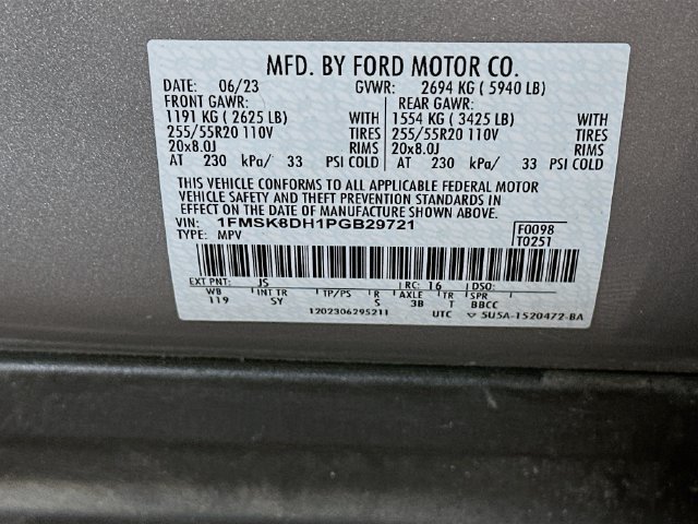 Used 2023 Ford Explorer XLT w/ Equipment Group 202A AWD/4WD image 40