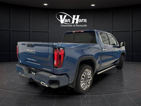 Used 2025 GMC Sierra 1500 Denali Ultimate AWD/4WD image 7
