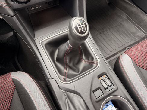 Used 2020 Subaru Impreza 2.0i Sport image 22