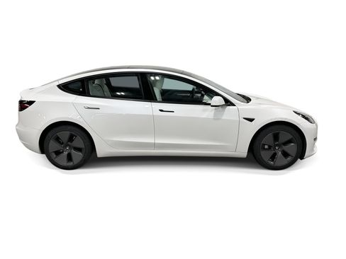 Certified 2023 Tesla Model 3 Standard Range RWD image 7
