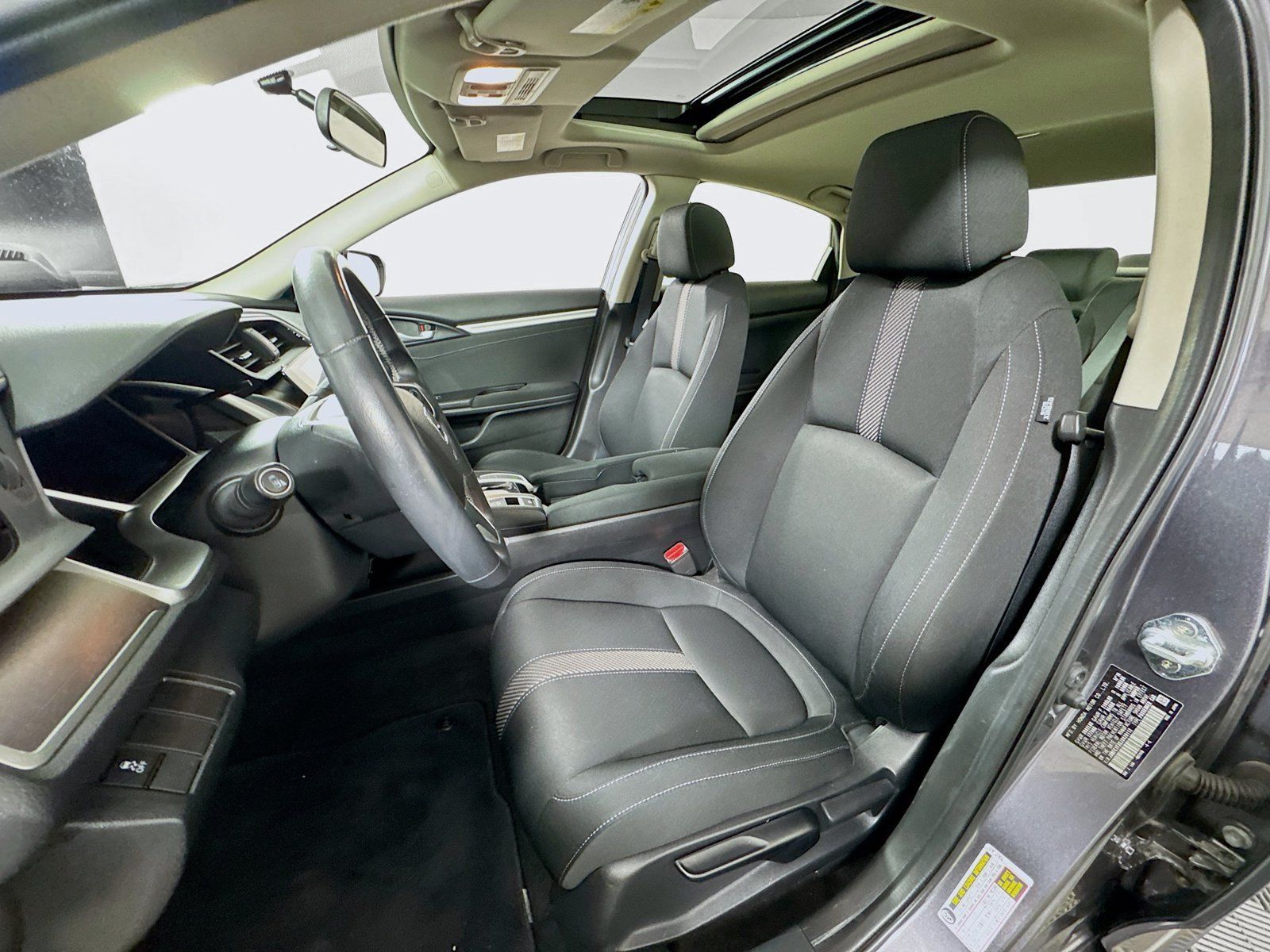 Used 2018 Honda Civic EX image 11