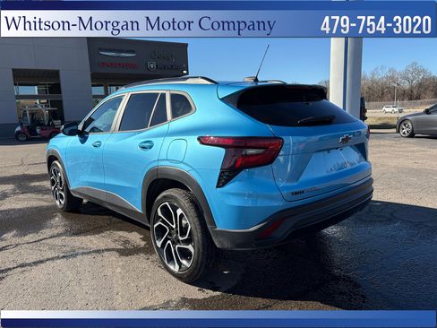 Used 2025 Chevrolet Trax RS w/ Driver Confidence Package image 7