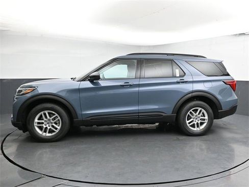 New 2026 Ford Explorer Active image 9