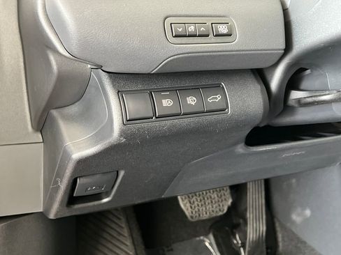 New 2026 Subaru Solterra image 30