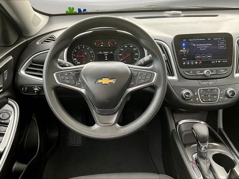 Used 2024 Chevrolet Malibu LT FWD image 8
