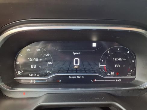 Used 2022 GMC Yukon SLE image 34