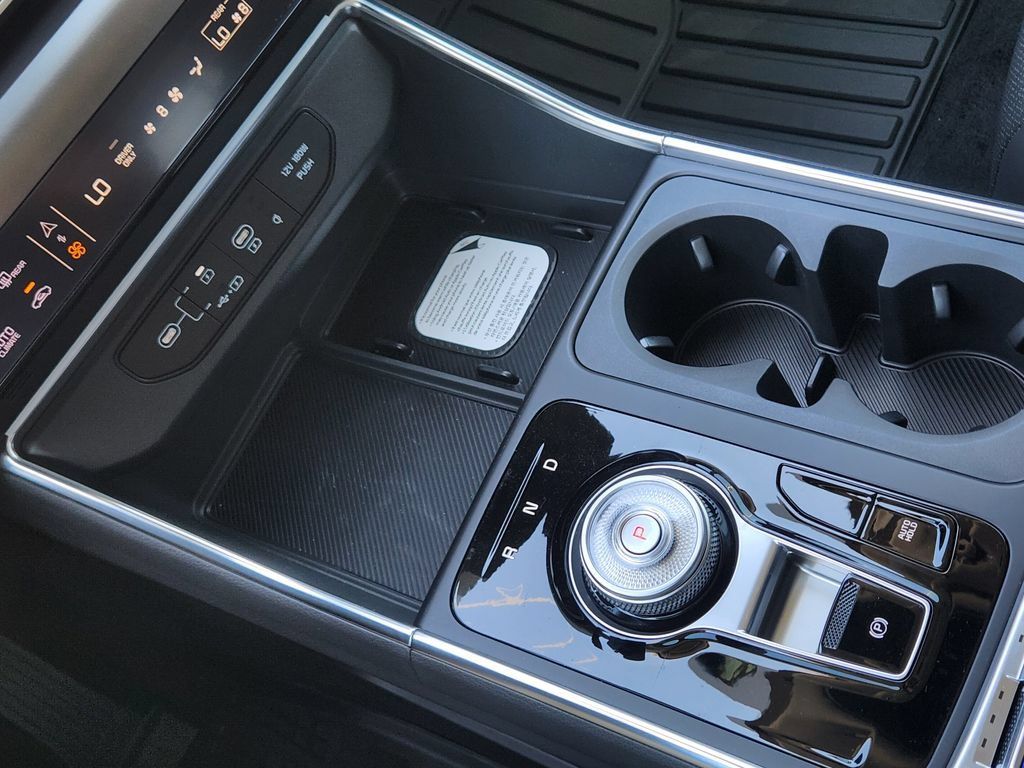 New 2027 Kia Carnival SX Prestige FWD image 20