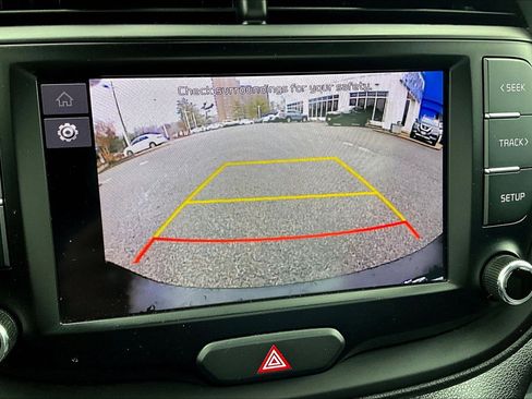 Used 2022 Kia Soul LX w/ Technology Package image 22