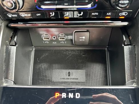 Used 2024 Jeep Grand Cherokee Altitude RWD image 19
