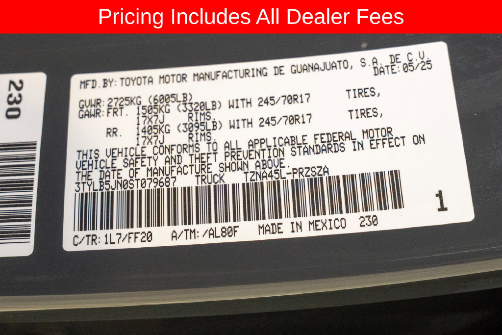 Used 2025 Toyota Tacoma SR5 AWD/4WD image 19