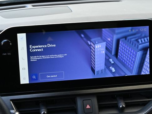 Used 2023 Lexus UX 250h F Sport FWD image 19