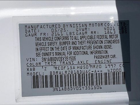 Used 2025 Nissan Sentra SR w/ Midnight Edition FWD image 33