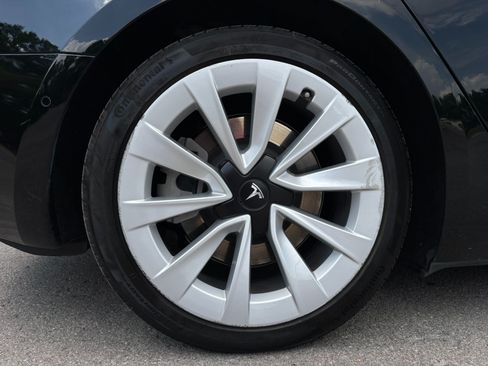 Used 2022 Tesla Model 3 Long Range AWD/4WD image 14