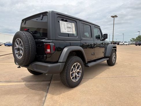 New 2026 Jeep Wrangler Unlimited Sport AWD/4WD image 19