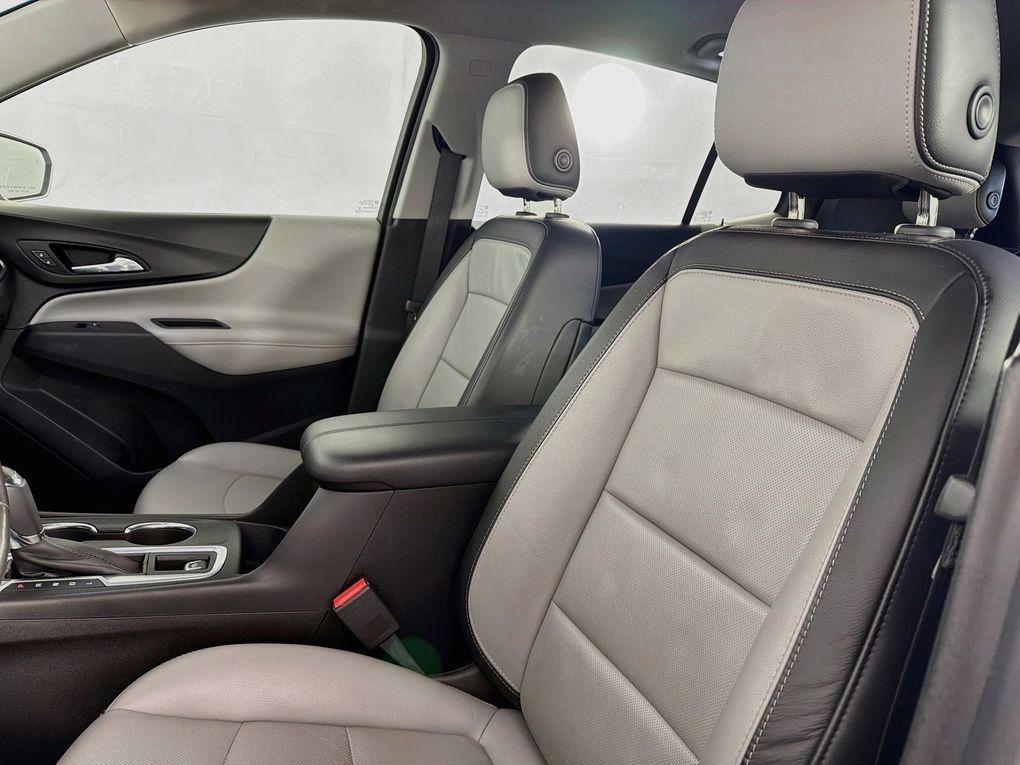 Used 2019 Chevrolet Equinox Premier FWD image 31