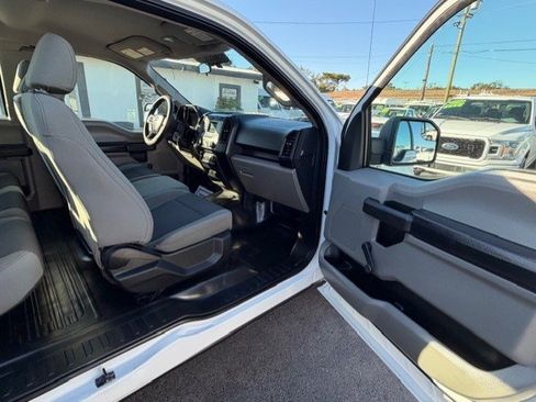 Used 2015 Ford F150 XL w/ Trailer Tow Package image 17