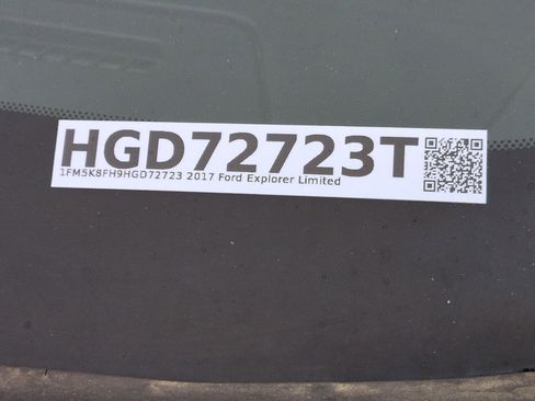 Used 2017 Ford Explorer Limited w/ Equipment Group 301A image 37