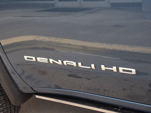 Used 2024 GMC Sierra 3500 Denali Ultimate image 30