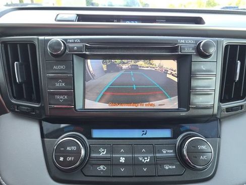 Used 2013 Toyota RAV4 XLE AWD/4WD image 18