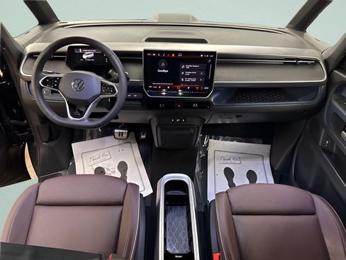 New 2025 Volkswagen ID. Buzz Pro S RWD image 19