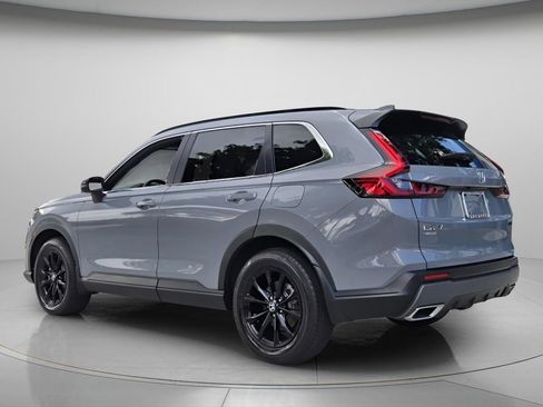 Certified 2025 Honda CR-V Sport image 8