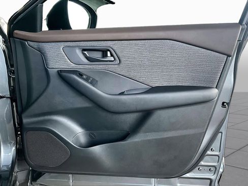 Certified 2023 Nissan Rogue S FWD image 22