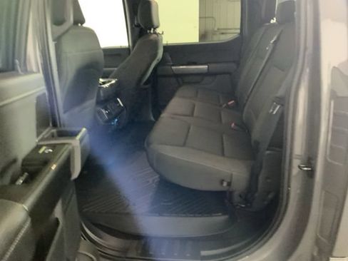 Used 2021 Ford F150 XLT w/ Equipment Group 302A High AWD/4WD image 18