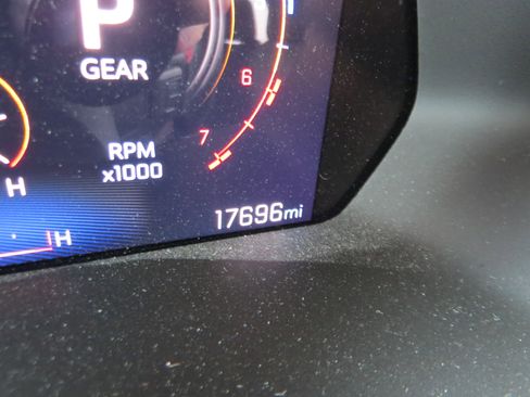 Used 2025 Chevrolet Colorado W/T w/ Advanced Trailering Package AWD/4WD image 20