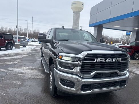 Used 2025 RAM 2500 Big Horn image 21