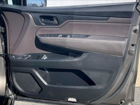 Used 2023 Honda Odyssey EX-L image 29