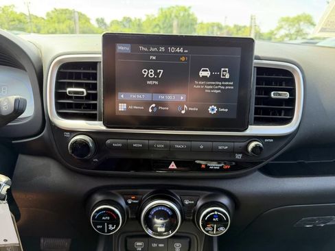 Certified 2023 Hyundai Venue SEL w/ Cargo Package FWD image 30