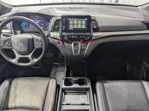 Used 2023 Honda Odyssey Sport image 6