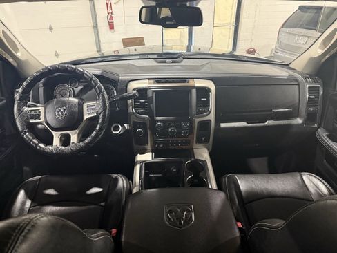 Used 2015 RAM 3500 Laramie image 24
