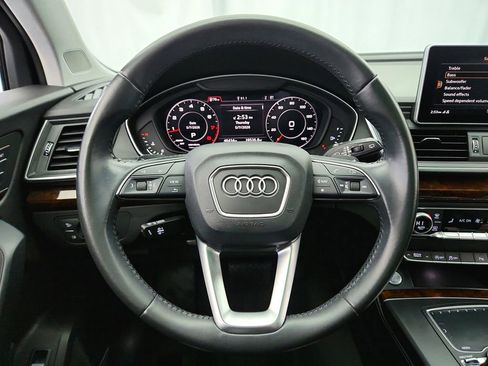 Used 2018 Audi Q5 2.0T Premium Plus w/ Premium Plus Package AWD/4WD image 14