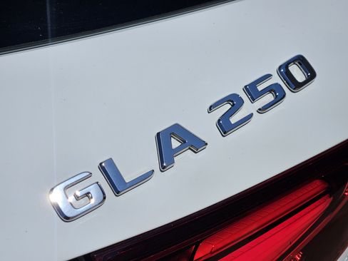 Certified 2026 Mercedes-Benz GLA 250 image 8