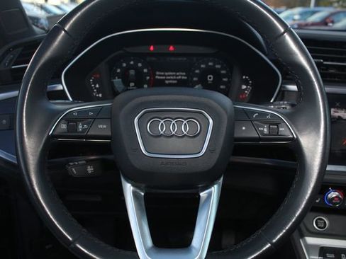 Used 2022 Audi Q3 2.0T Premium image 17