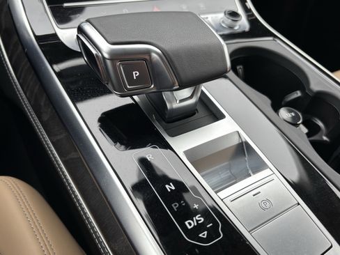 Used 2025 Audi Q7 3.0T Prestige w/ Prestige Package image 26