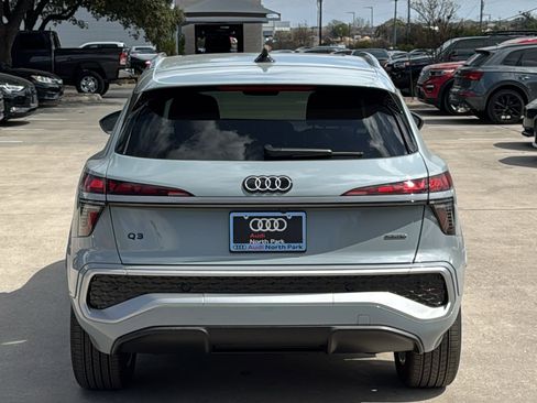 New 2026 Audi Q3 quattro 2.0T AWD/4WD image 6