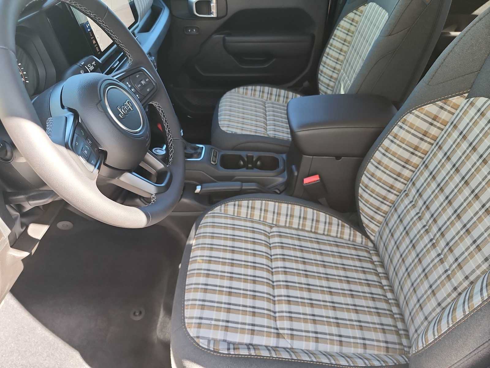 New 2026 Jeep Gladiator Sport AWD/4WD image 15